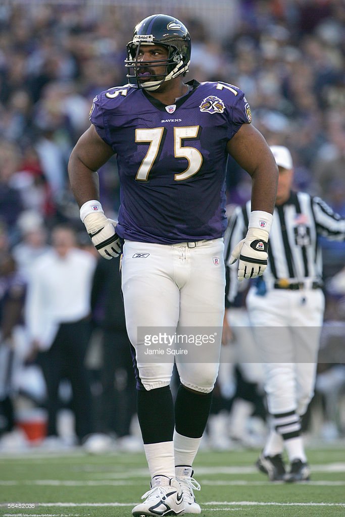 Happy Birthday to Jonathan Ogden who turns 43 today! 