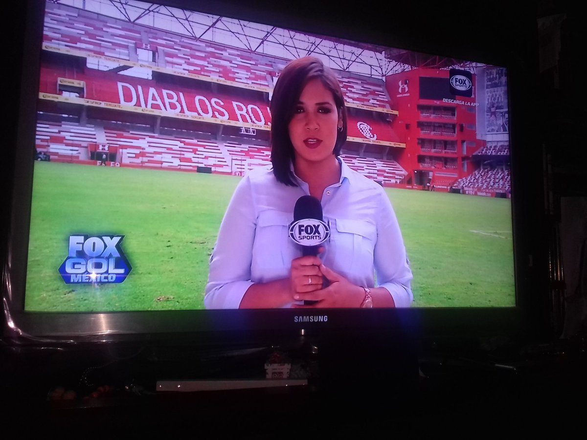Aviley7's tweet photo. Como siempre la guapa @_MonicaLorena en todas las transmisiones saludos https://t.co/Xb7ZJULHtE