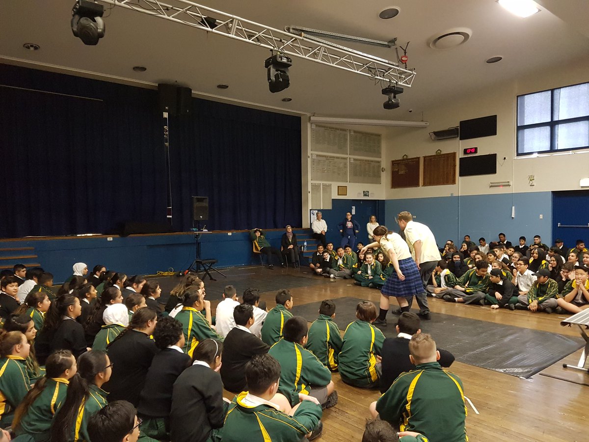 StrathfieldSHS's tweet image. Education Week Day 1: Interactivity &amp;amp; Engagement. We learn by doing and empathising. Practice reinforces theory. #EdWeek17 #ILearnWeLearn