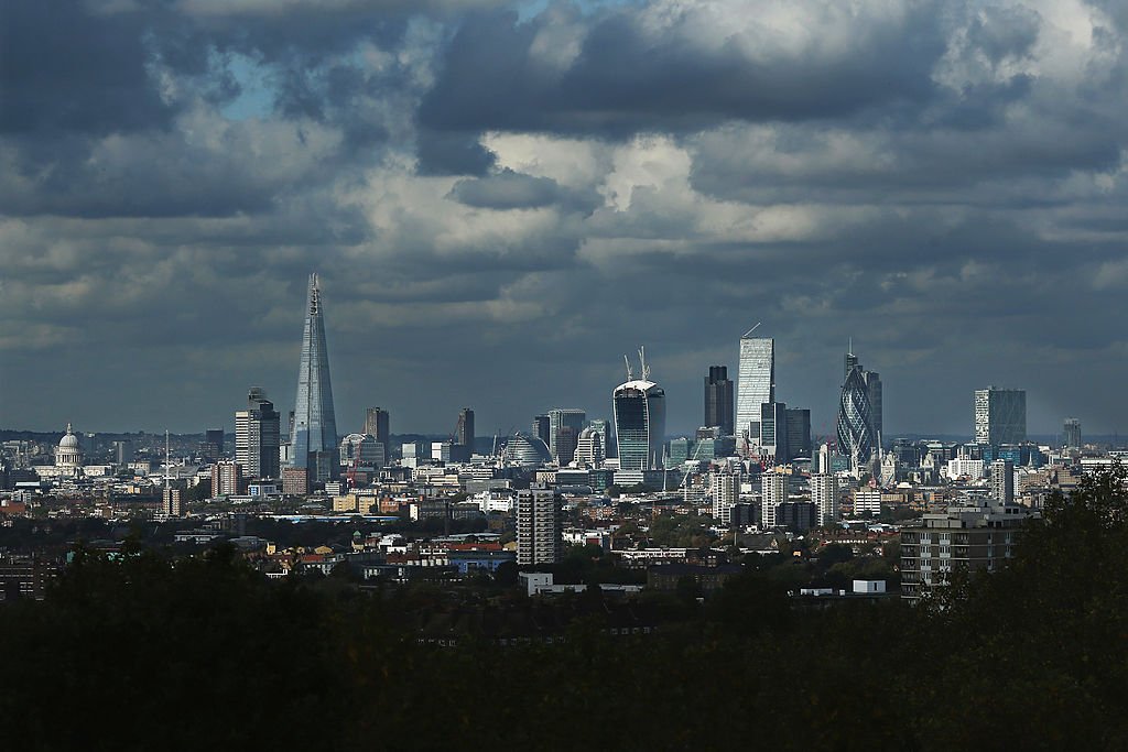 business's tweet photo. What exactly is Libor? And why is it is heading for the financial grave? https://t.co/0x4YOxT9B3 https://t.co/Ch7hzbMaDO