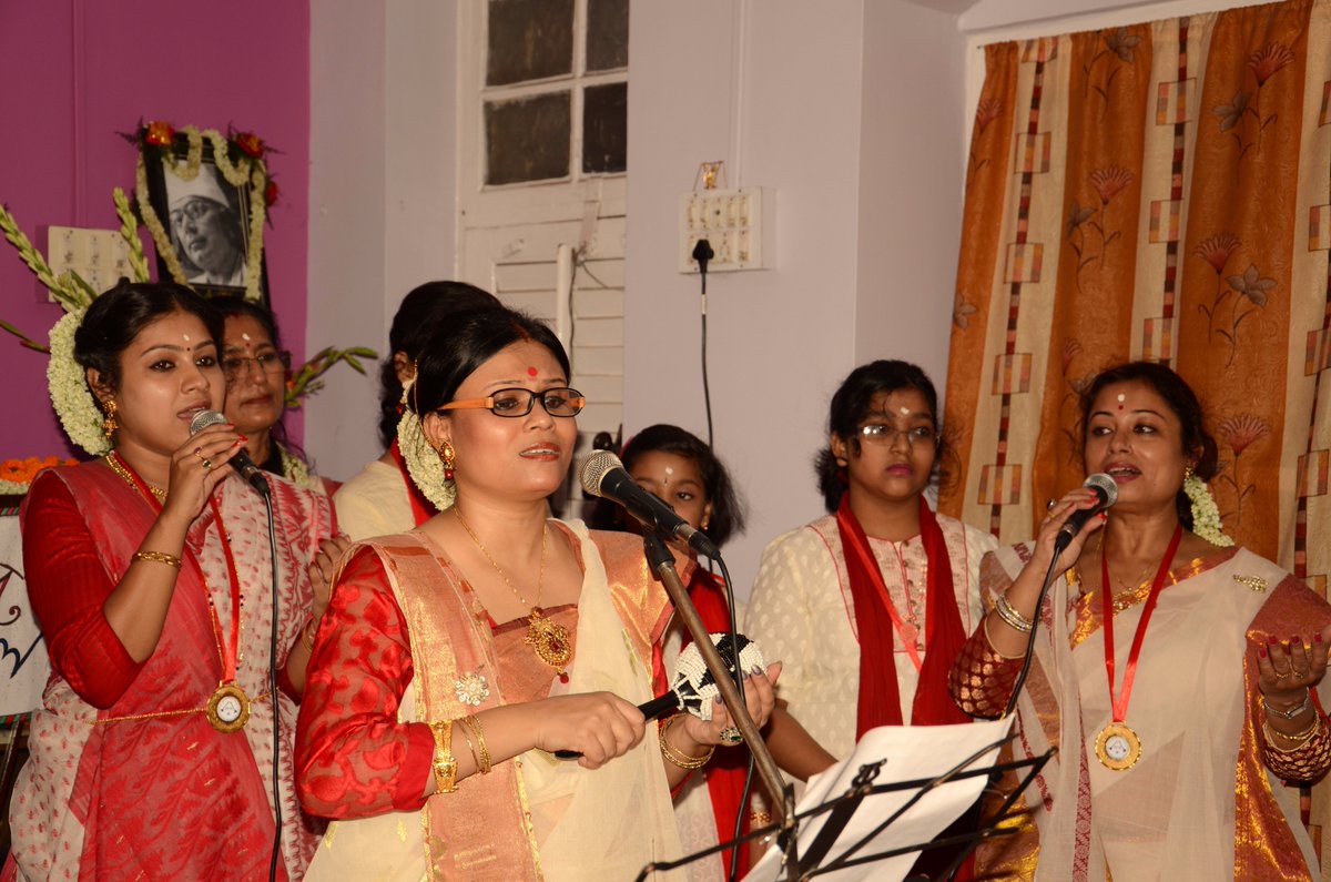 ushreesen tweet picture