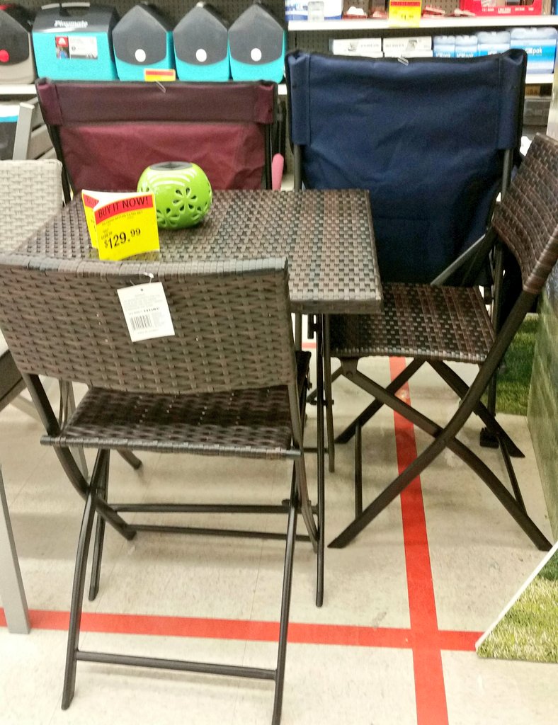 LDAnn10's tweet photo. #SummerCatalog #Clearance #Outdoorliving #patiosets #coolers @coleman @iglooproducts #Bbq #assesories @LD_BrentwoodCgy
#backyard #osasis https://t.co/wemsu4x0ye