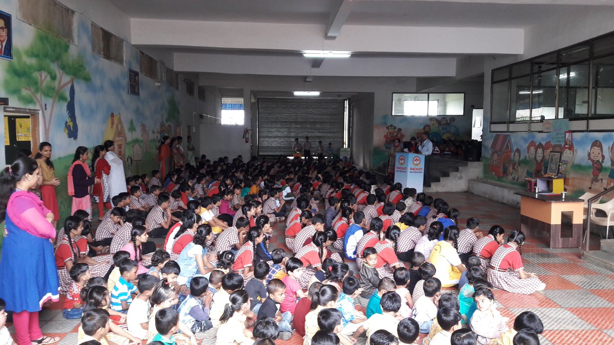 PanchvatiSchool's tweet photo. Guru Purnima celebrated on 10th July, 2017. https://t.co/a6qWzNO7FK