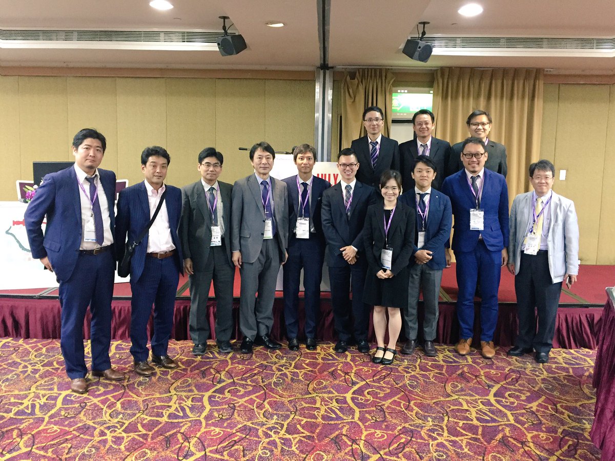 AustinChiangMD's tweet photo. Had a great time discussing advanced endoscopy cases at the 4th annual International Taiwan-Japan Forum at #DEST2017 at #台大醫院 NTU Hospital https://t.co/dxMMYSQXek