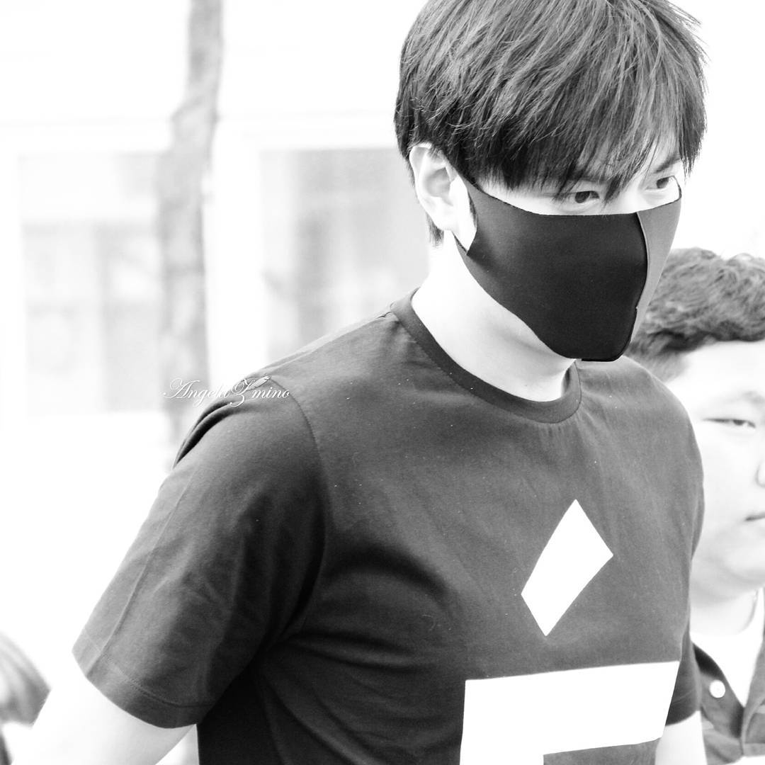 solidlmhph's tweet photo. Going work now in suseo welfare center 7-31-2017
@ActorLeeMinHo
#alwayswaitforyou
#wewillwaitforyou
#minozforlife
Credit to the owner https://t.co/mT7zk0jX8C