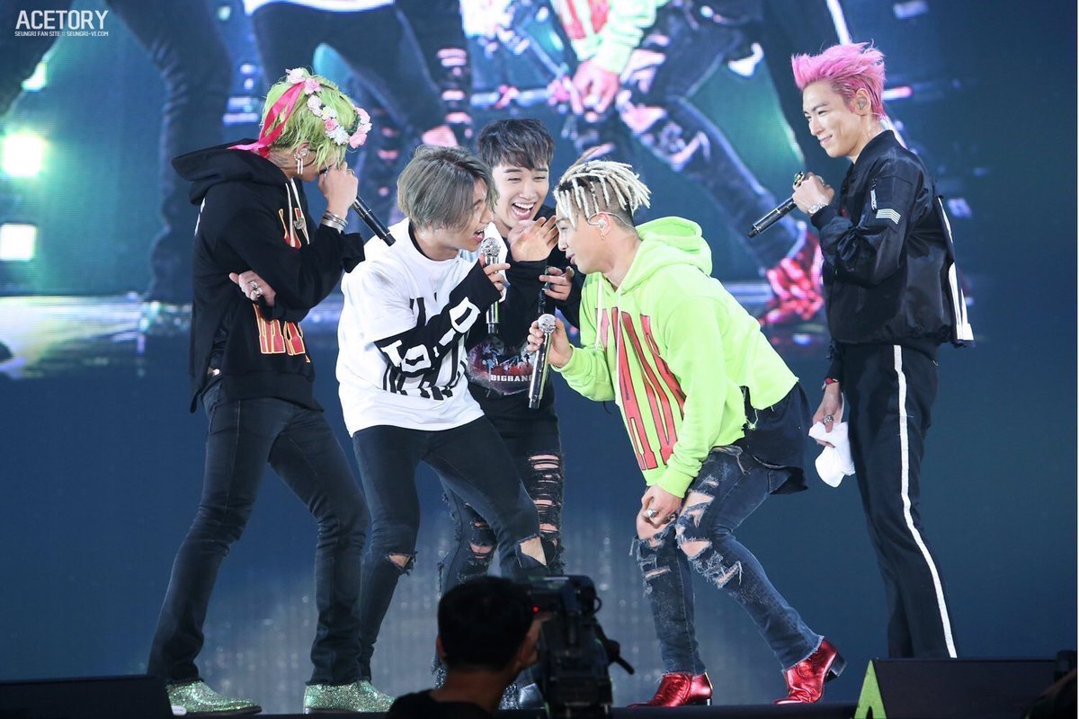 GTVDS__06's tweet photo. “BIGBANG５人” が大好きです

4000日おめでとう😊🎉💖そして、4000日もVIPのためにありがとう☺️💓

これからも5人の笑顔が壊れることなく永遠に続きますように🙏🏻✨

#BIGBANG4000DAYS
#FanArmyFaceOff
#VIPs https://t.co/nI7JUgzyQe