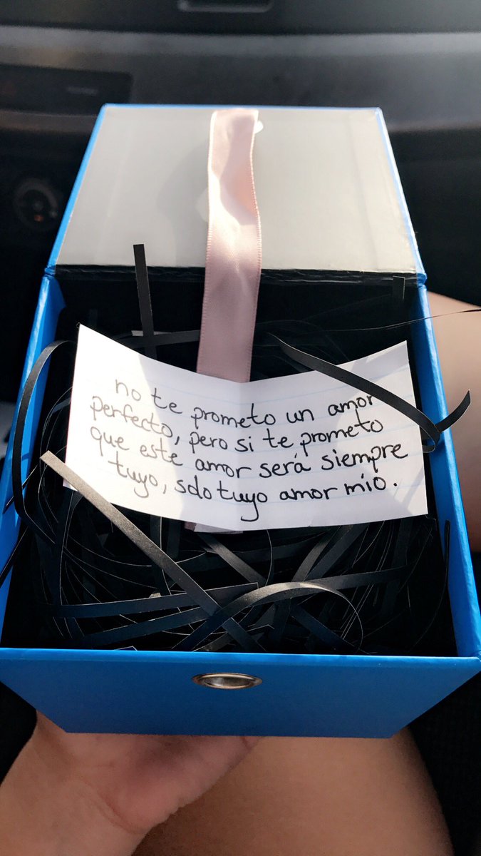 ibadbxtch__'s tweet photo. Me pasa algo así y me muero netaaa😍😍😍😍😍 https://t.co/U0r9AuF3OP