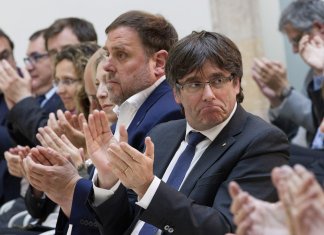 eggspander1_9's tweet photo. Los catalanes tendrán que ir a Venezuela a votar el uno de octubre https://t.co/la5wcyhcHD... #madlujo https://t.co/F5GqFs2VKk