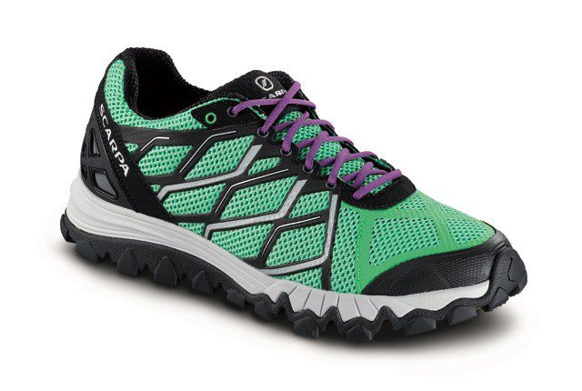 Scarpa Proton trail shoe review. by <a href="/Diet360_/">Alexandra Cook RD</a>  bit.ly/2hf5w3Q #ukrunchat #trailrunning