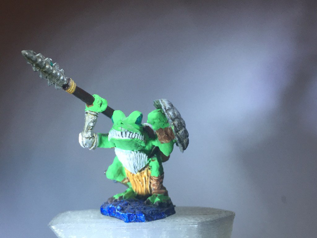 RunklePlaysGame's tweet photo. Figure of the Week: Frogman #figureoftheweek #miniaturemonday #pathfinder #advancedrace https://t.co/GwUEEeCZS3 https://t.co/BSBqvG0OKY