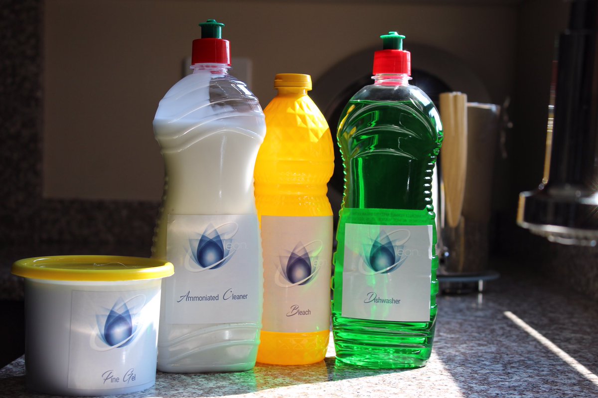 Popo_Kaytee's tweet photo. Hey everyone. I sell cleaning detergents, at a lower price yet great quality. I also deliver. Please RT... DM me for prices and info https://t.co/B1CxOdw21R