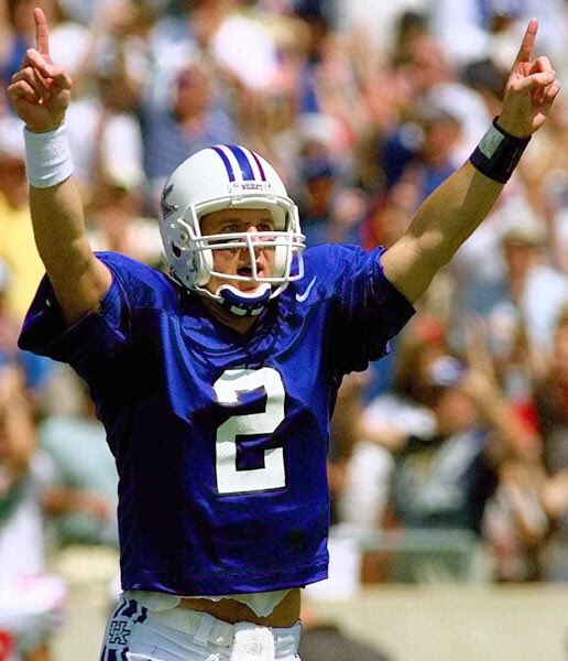 Happy 40th birthday to Kentucky legend Tim Couch! 