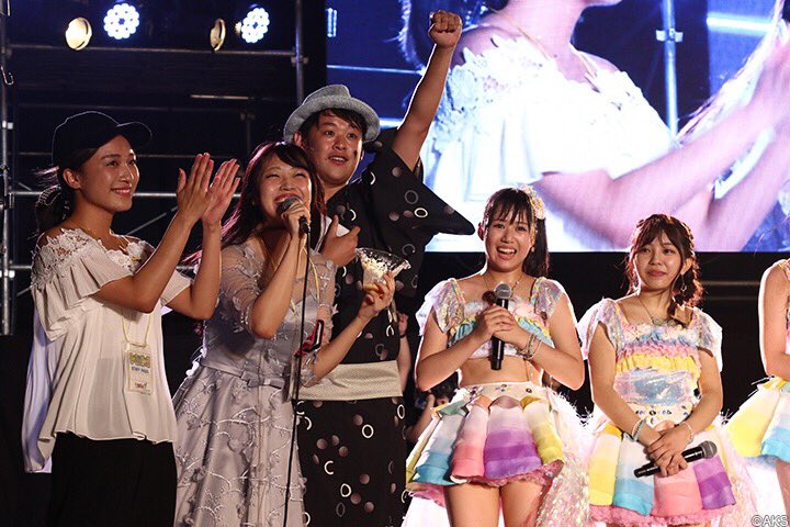 DDaisuki_bot's tweet photo. 「CBCラジオ夏まつり2017」レポート SKEモバイル より

https://t.co/uPLZB2Lvzd

#福士奈央 https://t.co/eJSsct6vvo