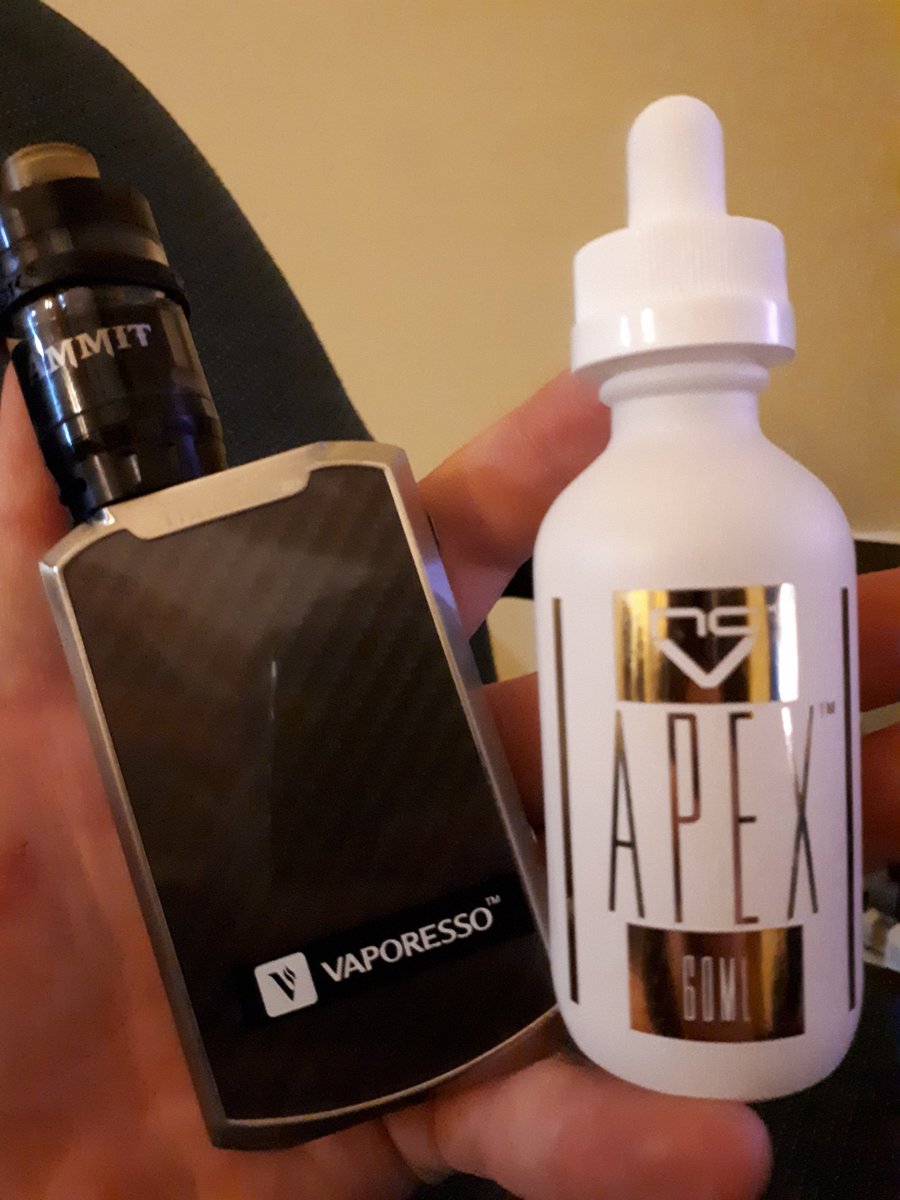 Sceration's tweet photo. Loving this new juice by NCV super Delicious #HandCheck #CandyVape #NewEjuice https://t.co/Z3pfCRxd2o
