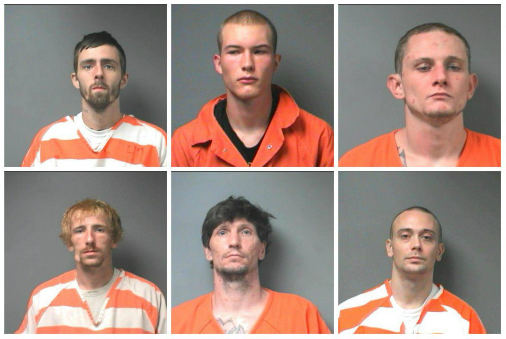 Report: 6 inmates on the loose after escaping Alabama jail bit.ly/2vkgFq9