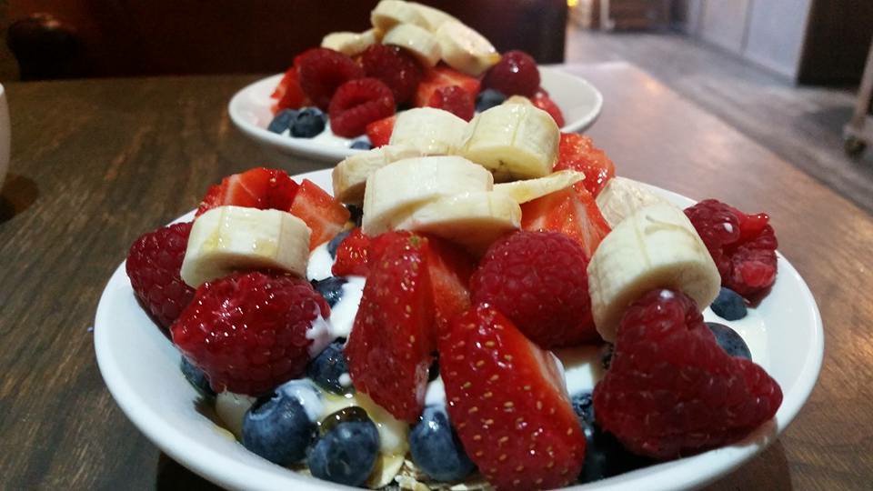 badbeanlondon's tweet photo. Thinking healthy at #badbean ! @NappyValleyNet @JiveBattersea @LoveBattersea1 @ClaphamFitness1@batterseabanter @claphammums @VillageLifeSW4 https://t.co/mOWtM232O1