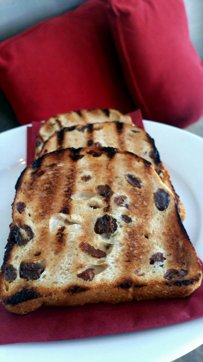 badbeanlondon's tweet photo. Thinking healthy at #badbean ! @NappyValleyNet @JiveBattersea @LoveBattersea1 @ClaphamFitness1@batterseabanter @claphammums @VillageLifeSW4 https://t.co/mOWtM232O1