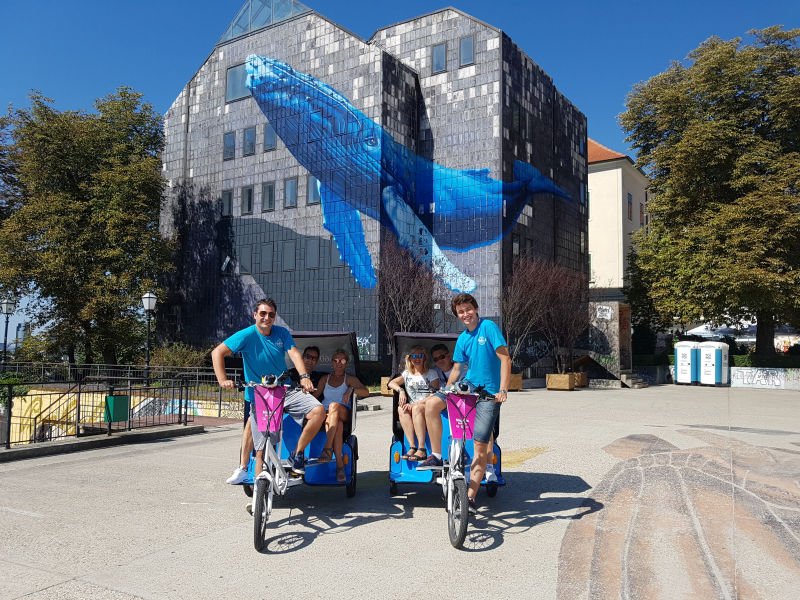 Relaxino1's tweet photo. Pedicab #Zagreb. Simpatnična i ekonomična vožnja te zanimljiv #razgled. https://t.co/rSWBi7cUol #zadvoje #zabava https://t.co/dYVODdtWuZ