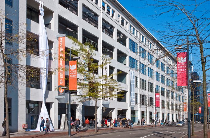 Design Academy Eindhoven kiest opnieuw voor <a href="/gomschoonhouden/">Gom</a>: bit.ly/2f0onPg  #trots <a href="/DAEnews/">Design Academy Eindhoven</a>