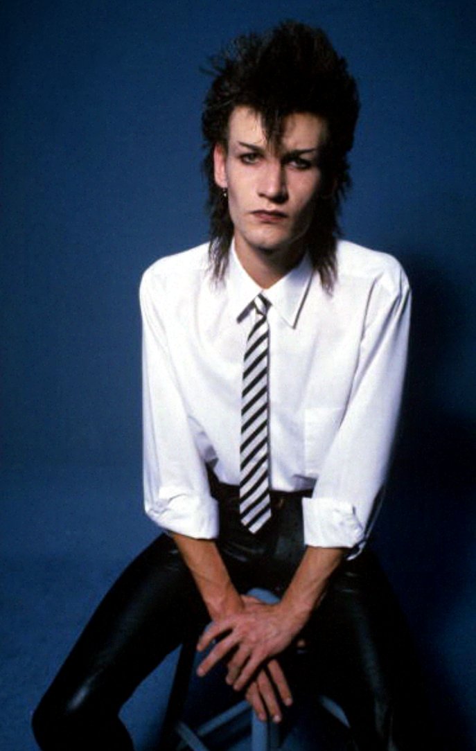 Happy birthday Daniel Ash of Bauhaus, Love And Rockets, Tones On Tail and Poptone 