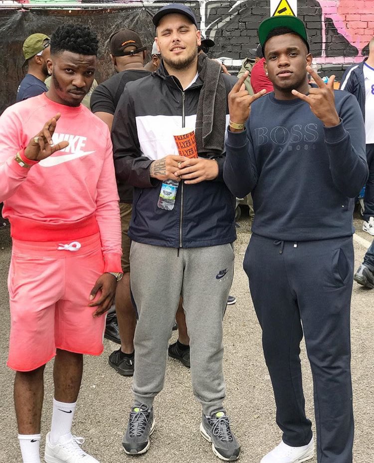 Jaykae10's tweet photo. MANNAAFROMBIRMINEMMMMM https://t.co/80gYYLRcy7