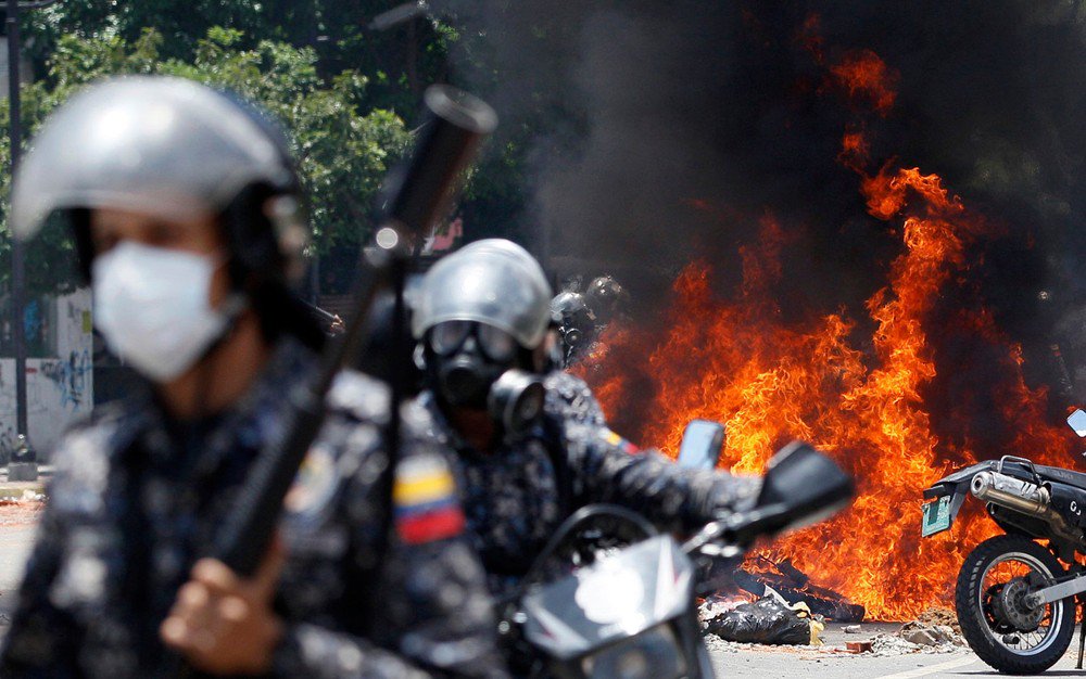 g1's tweet image. 41,53% dos eleitores venezuelanos votaram na Assembleia Constituinte glo.bo/2vkE8HH #Venezuela #G1