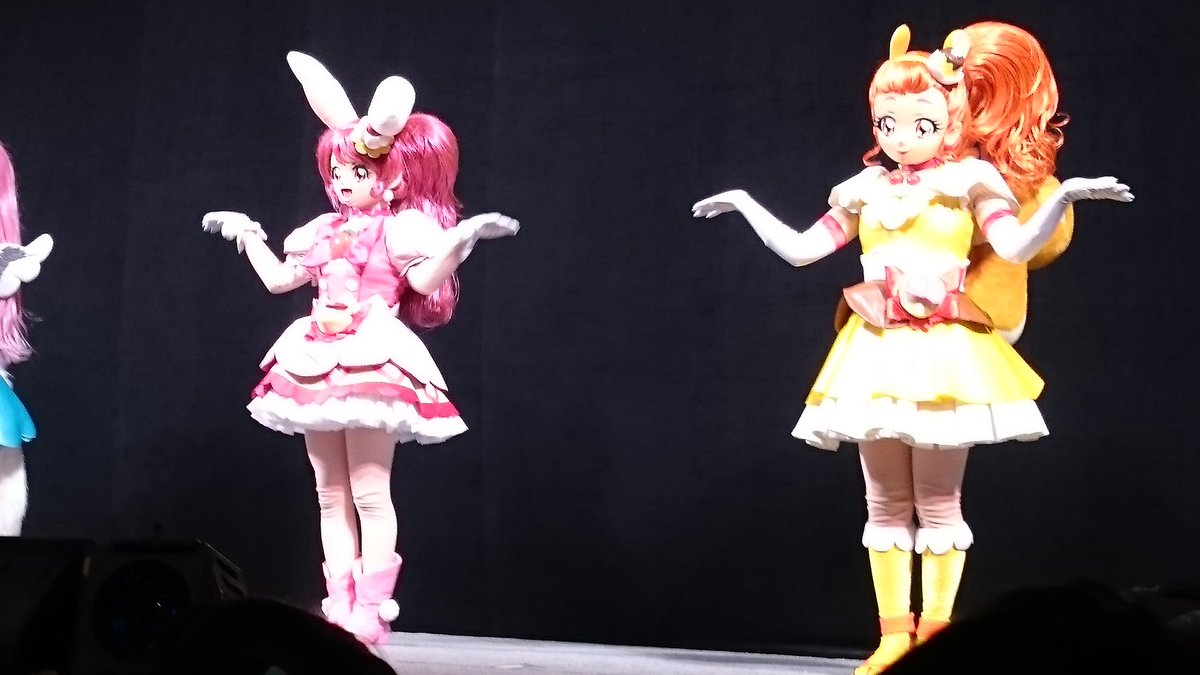 ともじ 彡 キラキラ プリキュアアラモード ドリームステージ メチャまぜ キラパティレビュー ダンスレッスン中は写真撮影可 なんだが今年は変身前ではなく 変身後でした またいちかやひまりに会いたいなぁ Precure キラキラプリキュア