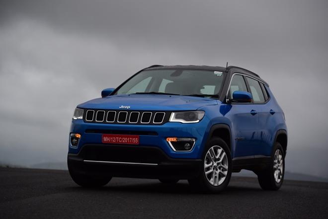 ExtremeCarss's tweet photo. One more hour to go for the #JeepCompass official price launch. Stay tuned for our live updates #ExtremeCars https://t.co/aYl4ItzzMu