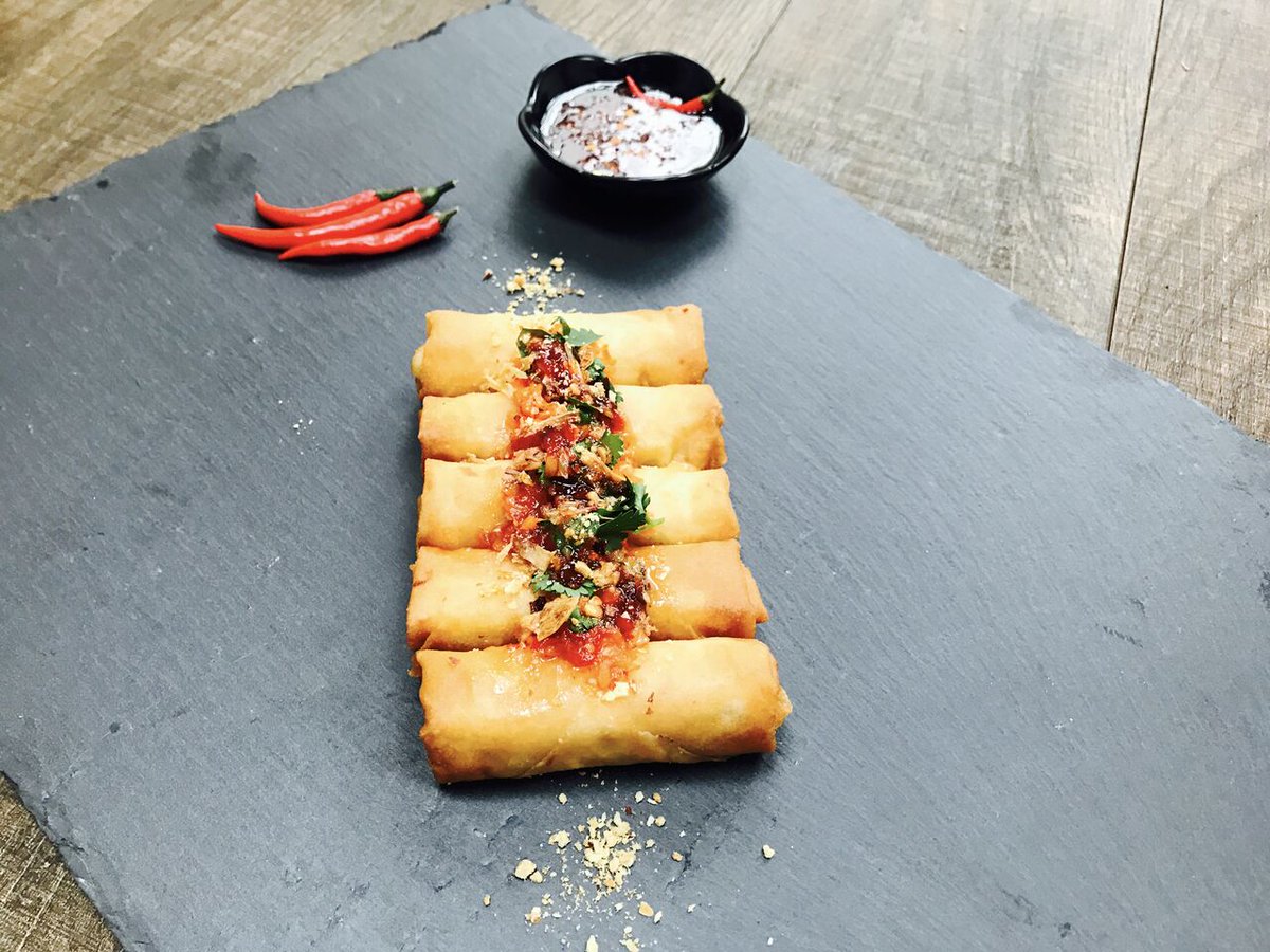 BaobyKaya's tweet photo. Perfect for nights when you're looking for something quick and healthy. 
#baobykaya #broadwaybites #urbanspacenyc #nypl #bryantpark https://t.co/xWFUGQ99mh