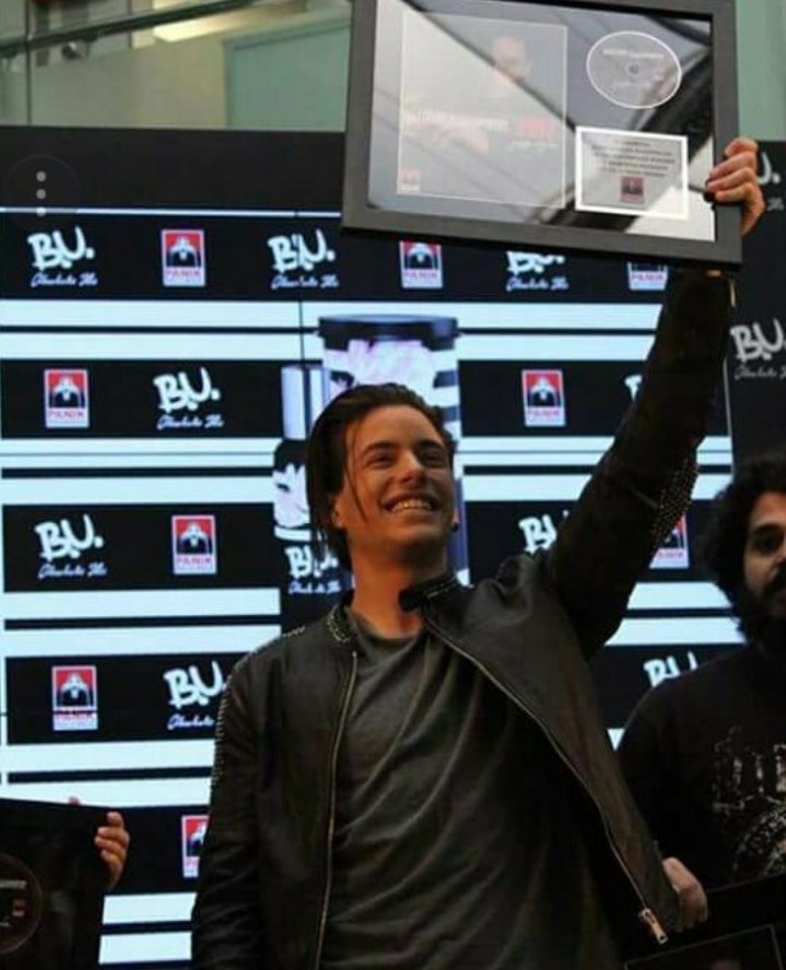 xrysa_xrys1's tweet photo. He deserves  all the best.. We are so proud of him❤ #VangelisKakouriotis https://t.co/oQotC0hX8g