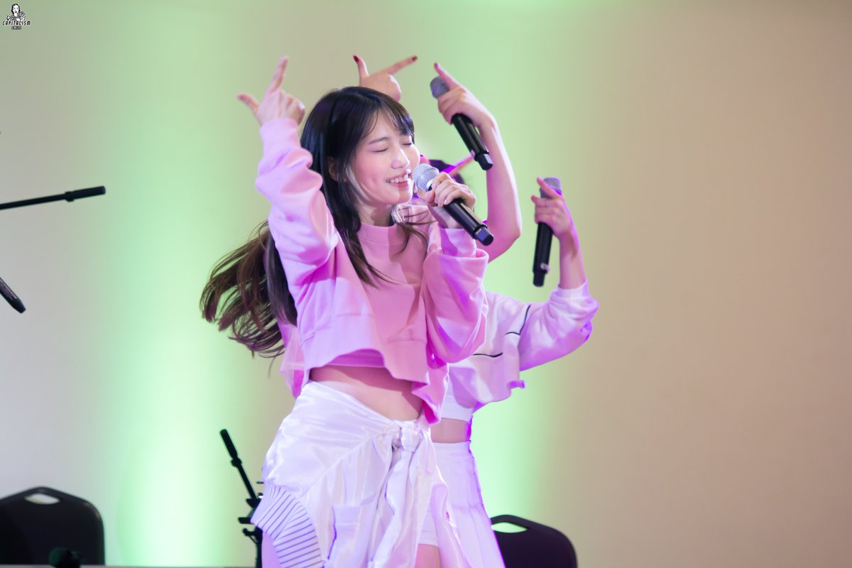 CapitalismSmile's tweet photo. #다이아 #정채연 #이주은 #얌동회 #170708얌동회 https://t.co/PsBNWNPy0Q