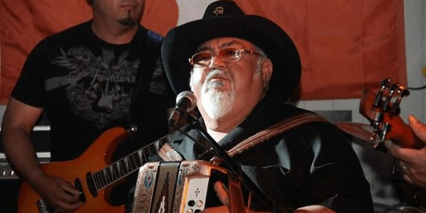 TejanoNation's tweet photo. Conjunto legend Nick Villarreal passes away at 66 https://t.co/58KBpxMnDh https://t.co/BWwqdOmM5I
