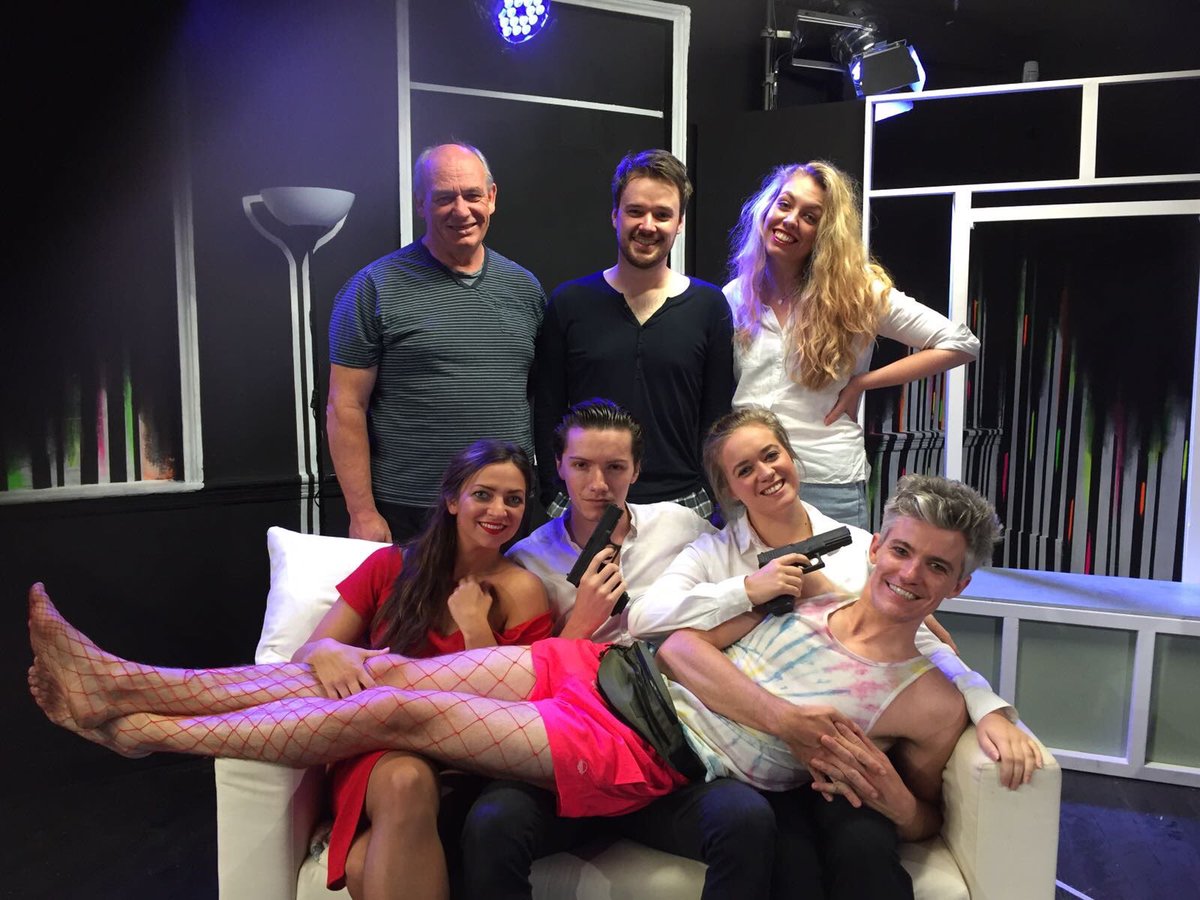 BeatriceCranke's tweet photo. Thank you @TrippedTheatre for all the fun. Good luck to the new Suarez and Caprini for the final week of #sheep I shall miss you all 😘 https://t.co/SR8m3Kh63O