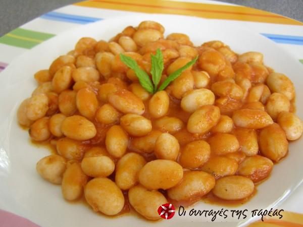 cookpadgreece's tweet photo. Φασόλια χάντρες κοκκινιστά, με φέτα ή χωρίς αλλά με μπόλικο φρέσκο ψωμάκι! #beansstew
Δείτε την συνταγή εδώ: https://t.co/Tt1VsoO0qr https://t.co/vc8gX2BYFI
