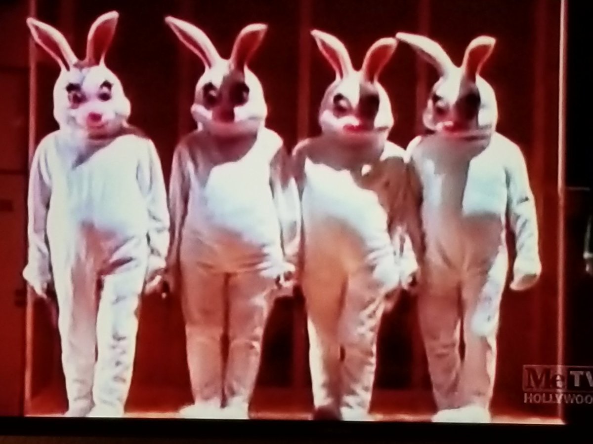 shlingdong's tweet photo. Yay! The "bunnymen!"
#SledgeHammer!
#MeTVSledge #MeTV
#SledgeInToyland https://t.co/wlsYU5Mz0H