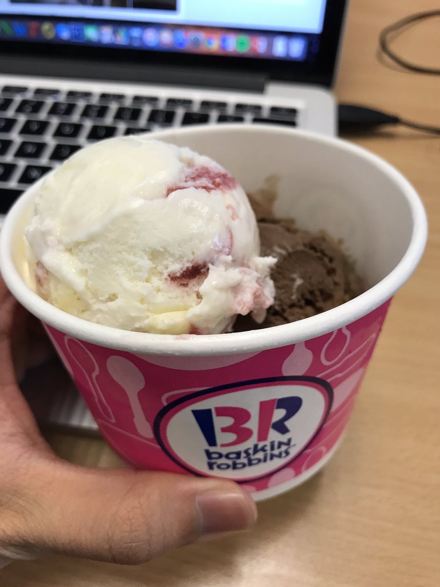 faizalhamssin's tweet photo. Free ice cream at work! #randomlittlethings https://t.co/BIKt3nhQM7