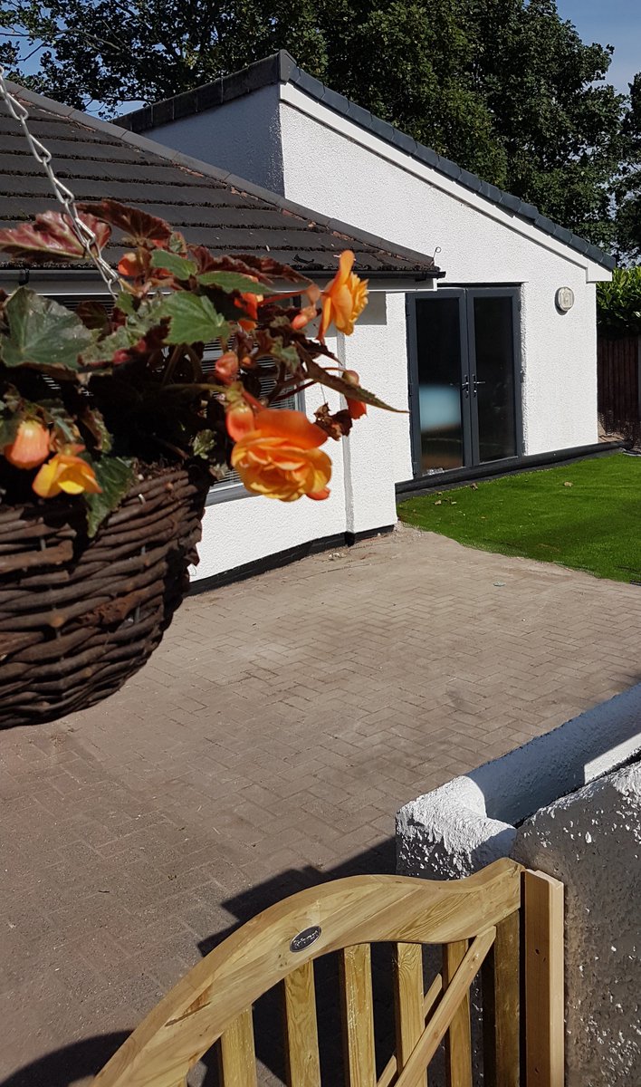 3LCare's tweet image. 3L Care Atherton is now open! CQC Assessed and certified! New 3L'ers taking residency this week! #livelovelaugh 
cqc.org.uk/location/1-409…