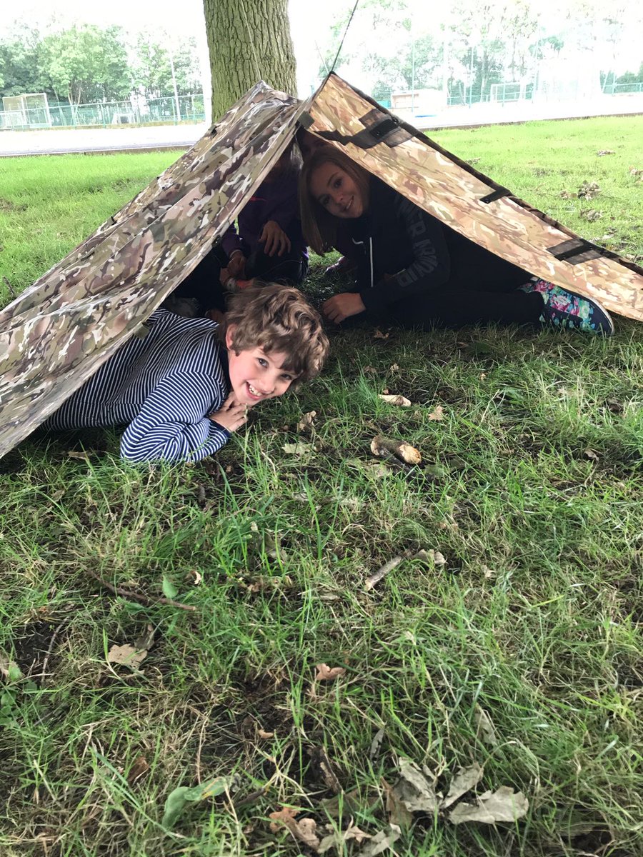 ActivateCamps's tweet photo. Another fantastic week has past for our #ActivateMiniRangers not letting the weather stop them. #ActivateCamps #Achieve @haven @ZooLabUK https://t.co/y4nqZ1CX3i