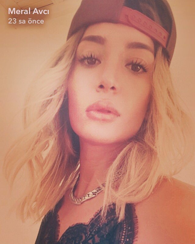 Meral Avcı ❤️ #meralavcı #ütopya #iştebenimstilim #bernakeklikler #ademkılıçcı