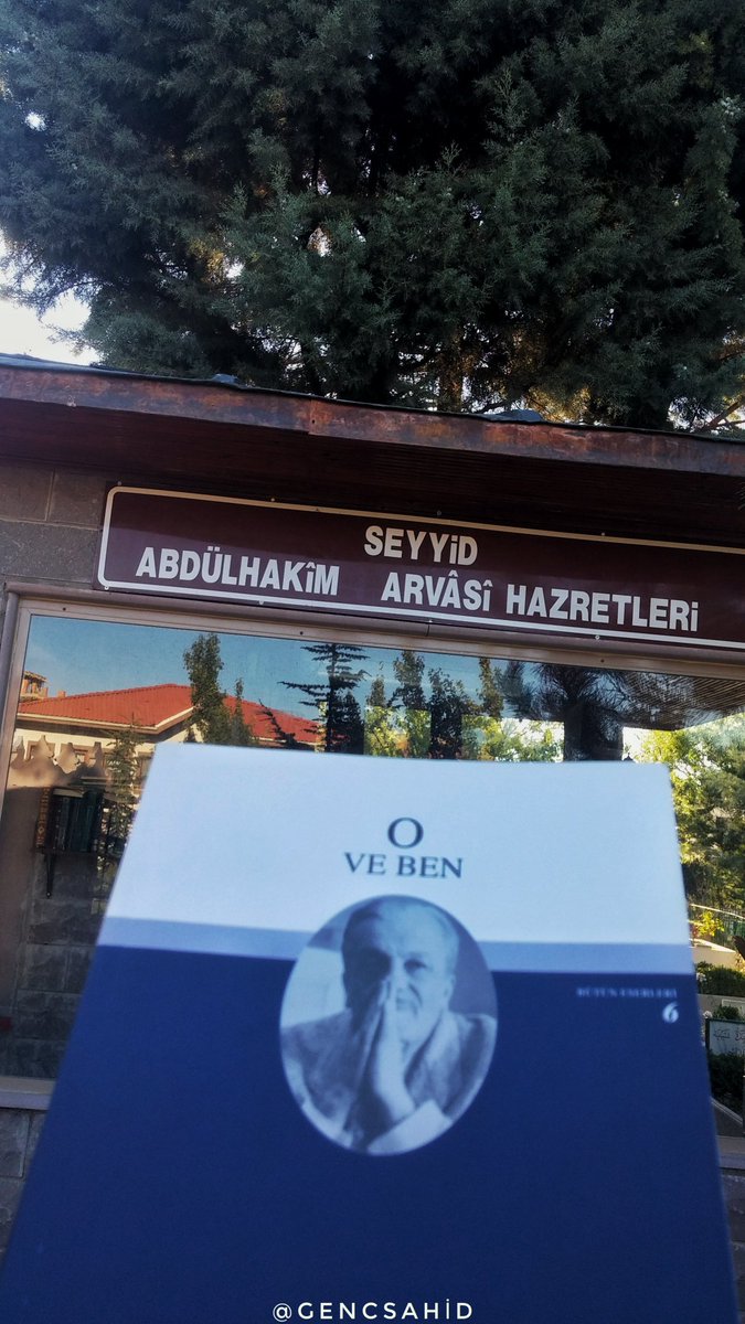 Bana yakan gözlerle bir kerecik baktınız,
Ruhuma büyük temel çivisini çaktınız!