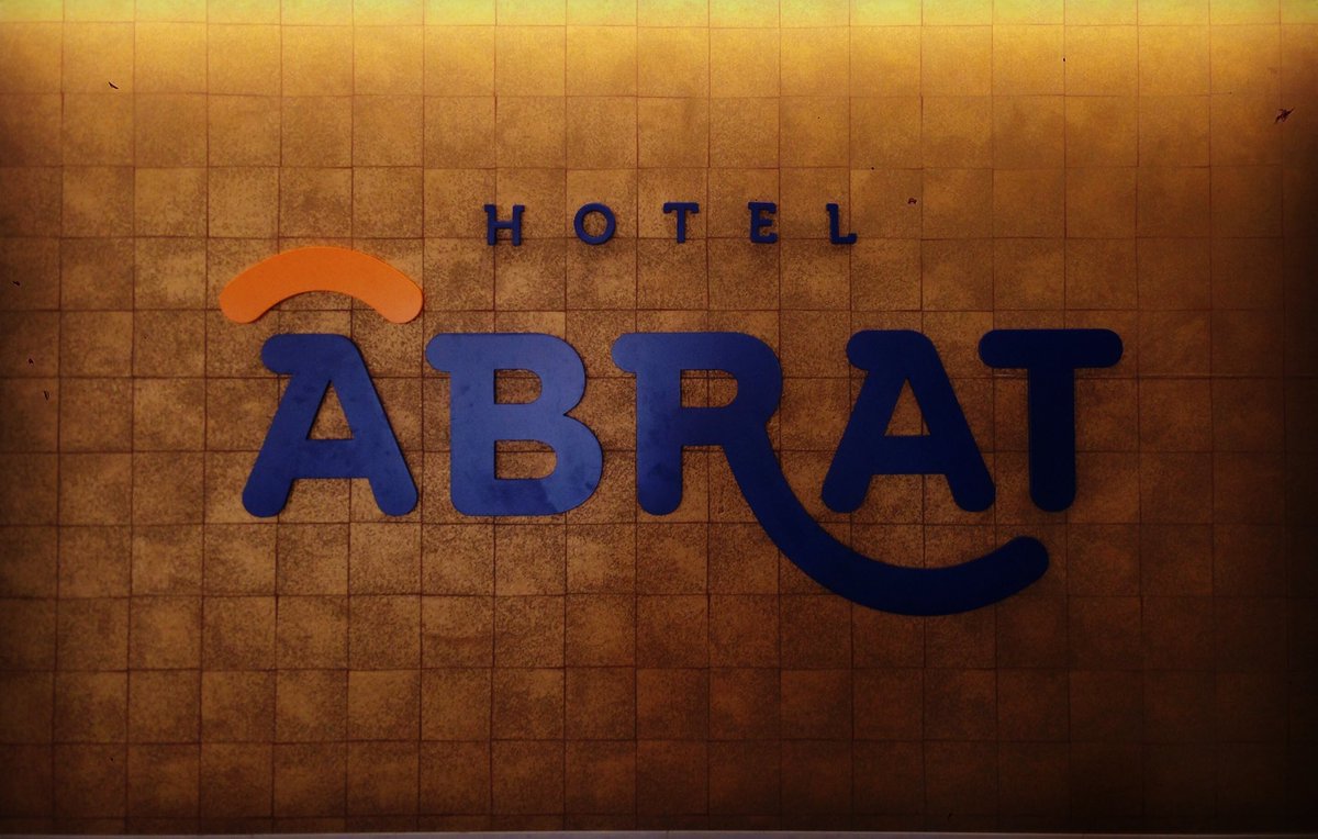 HotelAbrat's tweet photo. Welcome to the new Abrat!! 😎
Bienvenido al nuevo Abrat!! https://t.co/z45zooeYeH