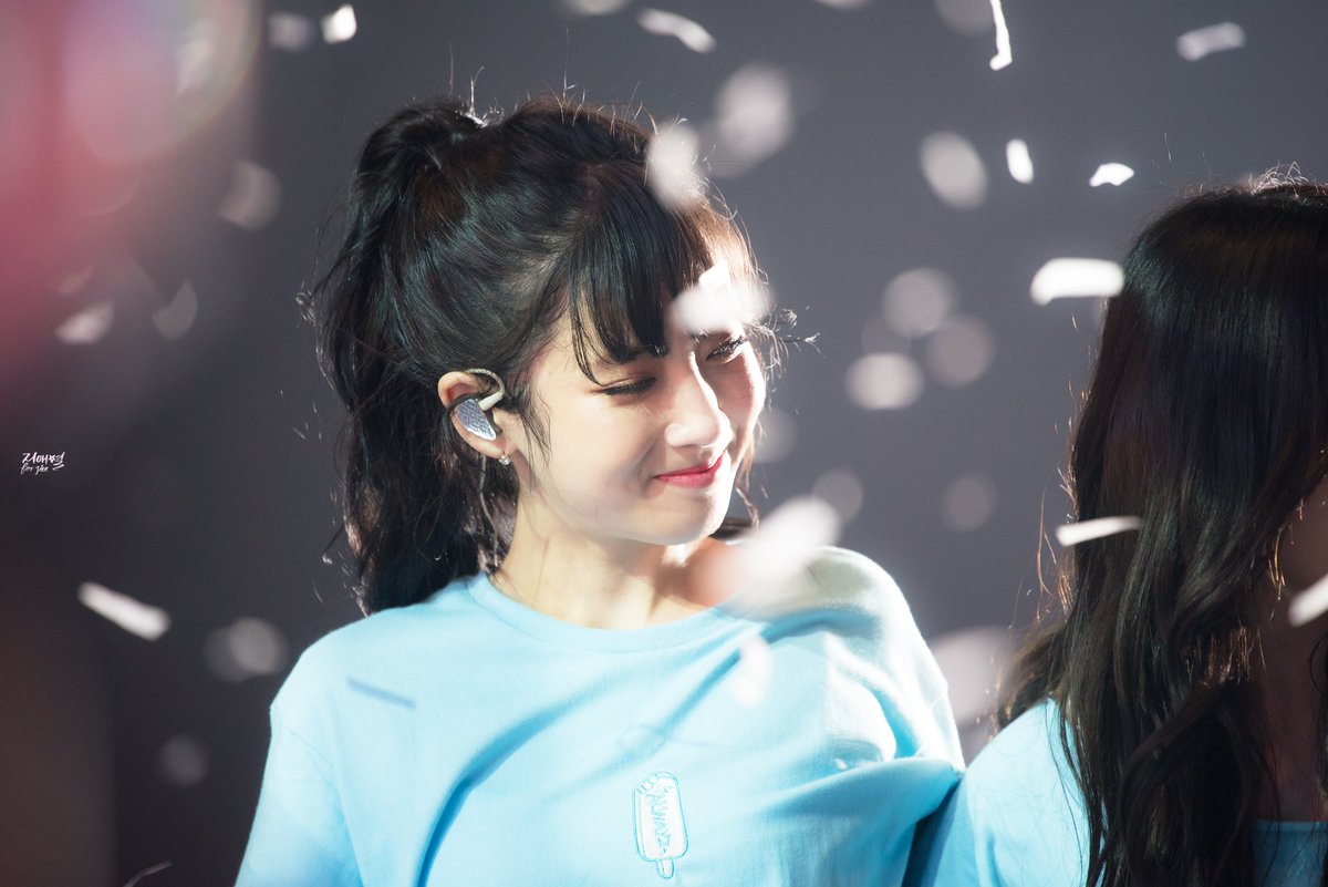 지애별💖 tweet media