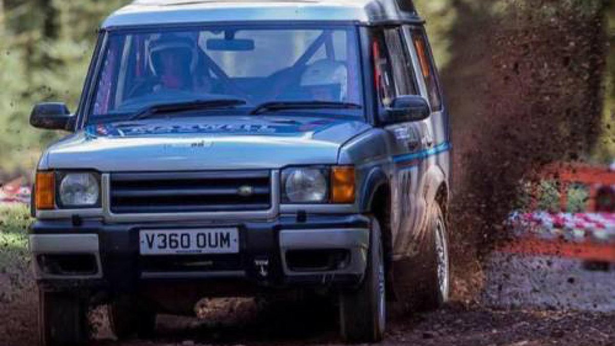 BBC_TopGear's tweet photo. You want this M3-powered Land Rover Discovery rally car >> https://t.co/dY5uexxM9D https://t.co/WYUIdqMiRP