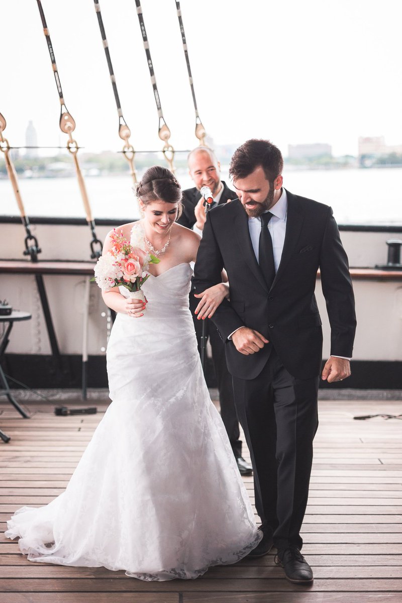 filmsharestudio's tweet photo. Had a great time photographing Veronica and Jon's wedding at the @MoshuluPhilly! Heres a quick sneak peak!  🤗

#PAWeddingPhotographer #Bride https://t.co/DI8hWV4hC5
