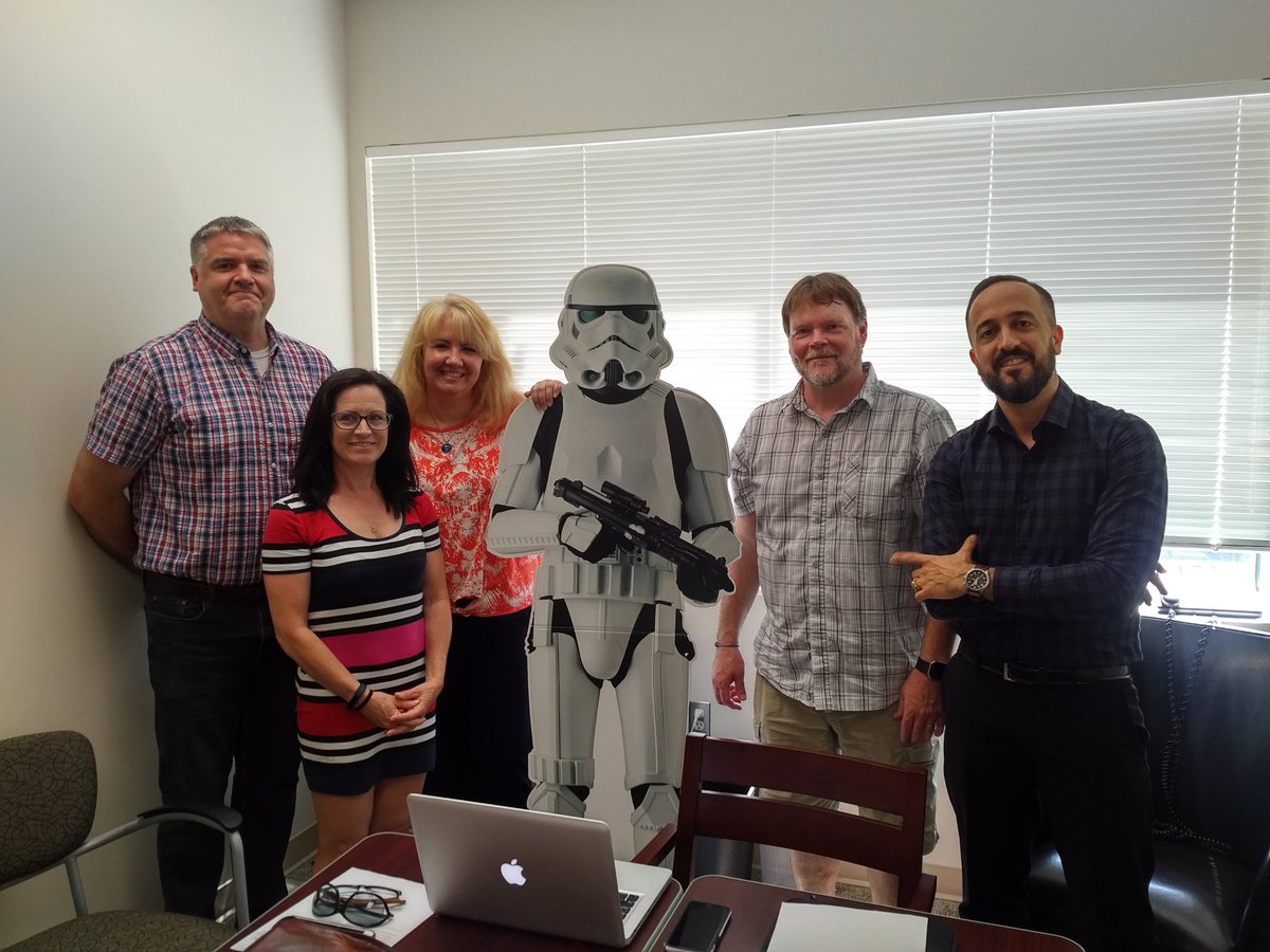 StrikeupCanada's tweet photo. Just finished strategic planning session w Northumberland Makers, input into Venture 13 and other #outerrim installations. CC @TownofCobourg https://t.co/DGaCnk250J