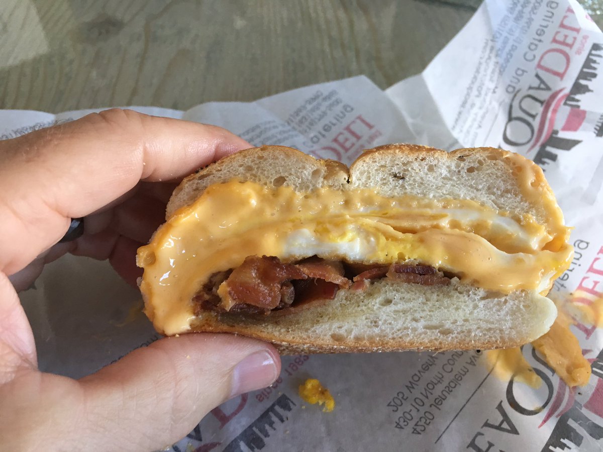 CruzinParadise's tweet image. SequaDeli #Pequa delicious breakfast special! #LongIsland 🥓🍳🥚🧀