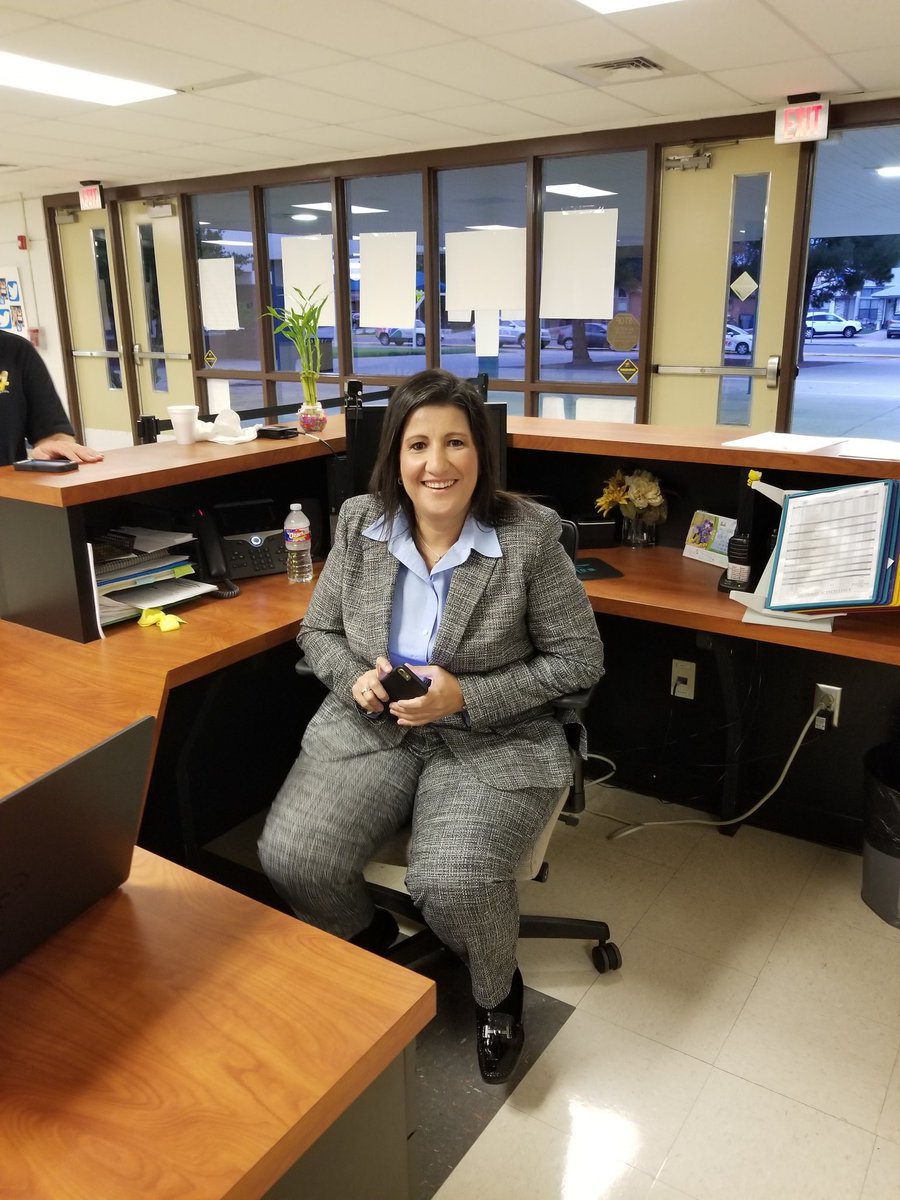 Velia Martinez (@RVMartinez_MCE) | Twitter