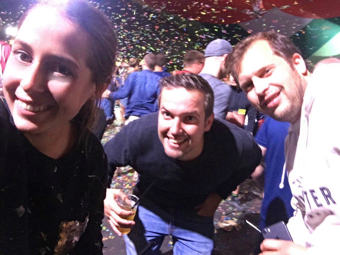 PeetersMaxine's tweet photo. Thank you Tomorrowland 🎈🎉 #tl2017 #festivals #summer #tomorrowland #friends https://t.co/BsufnCWa4i