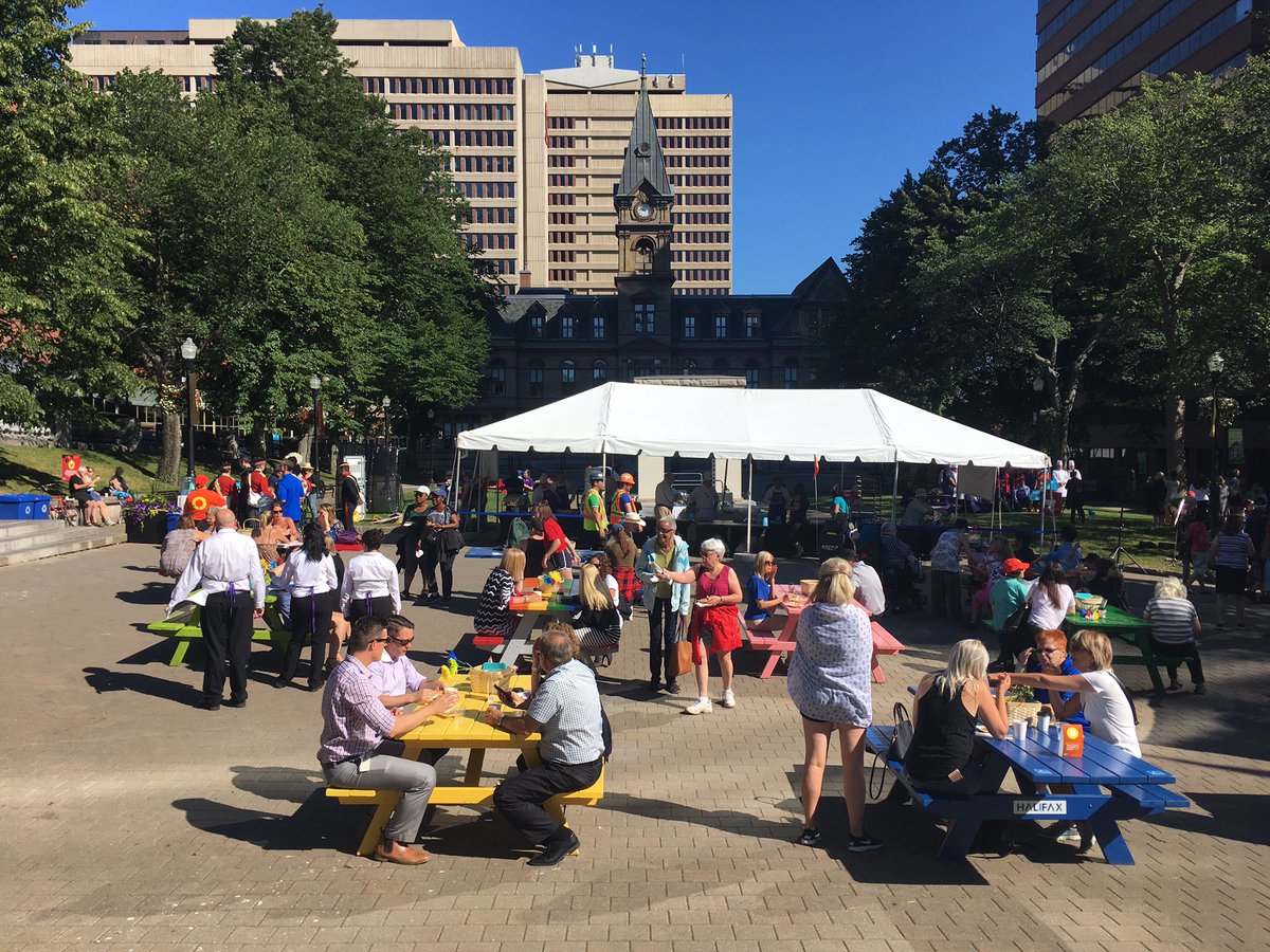 DowntownHalifax's tweet photo. Wow, Grand Parade is hoppin' this morning with @hfxconventions breakfast. Grab some while you still can! https://t.co/q6wDCLX0n7