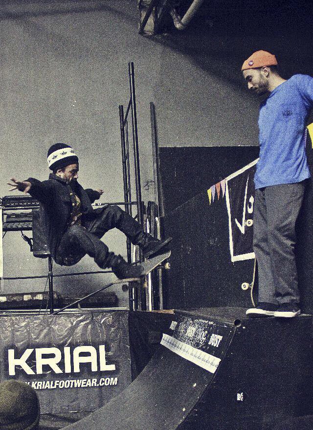 krialbrand's tweet photo. Viru Castro, team #skate #KRIAL !!! #demo #BuenLunes #zapatillas #Argentina https://t.co/BuTTXEFiH4 https://t.co/nR399XHEzZ